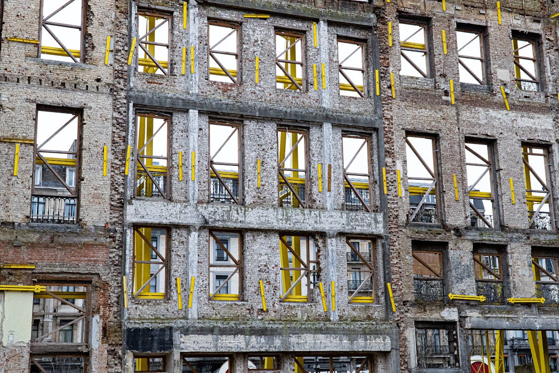 Detalle fachada edificio en rehabilitación energética exterior